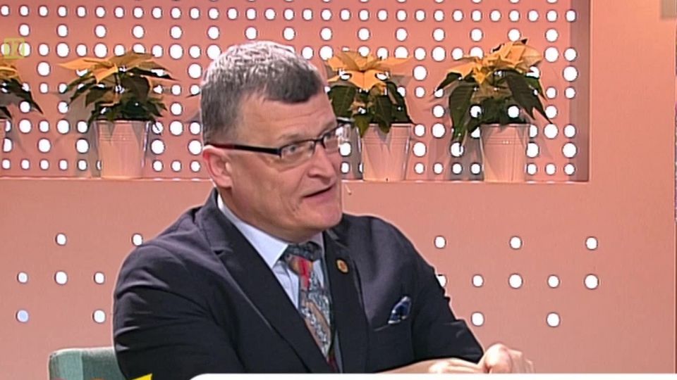DLACZEGO MAMY ZIMNE DŁONIE I STOPY? (pytanienasniadanie ...