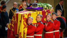 W poniedziałek Brytyjczycy pożegnali swoją królową