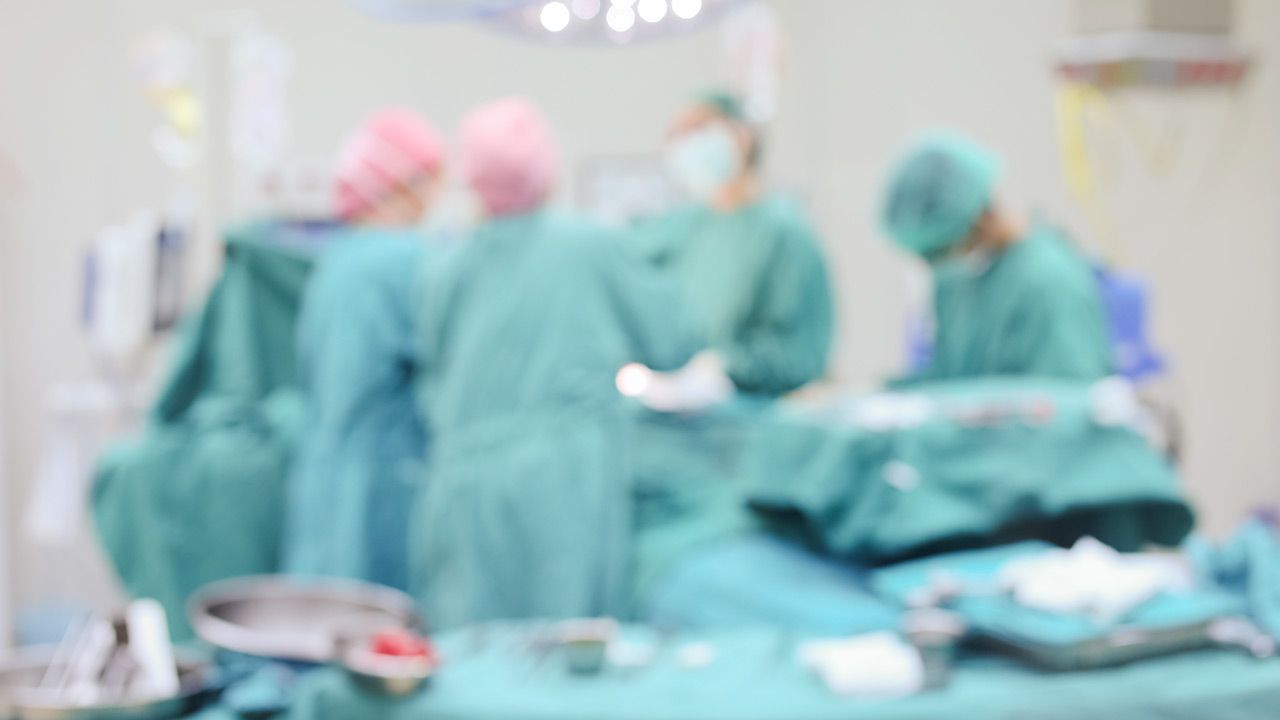 Operacja Nie Zakończyła Się Pomyślnie Ponieważ Plik Zawiera Wirusa Rosja: Pożar w szpitalu, gdy lekarze wykonywali operację na otwartym