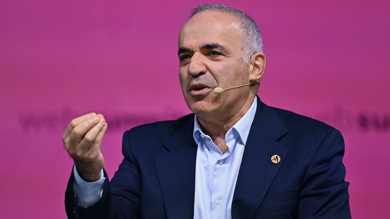 Garri Kasparow (fot. P.Mídheach/Sportsfile/Web Summit/Getty Images)