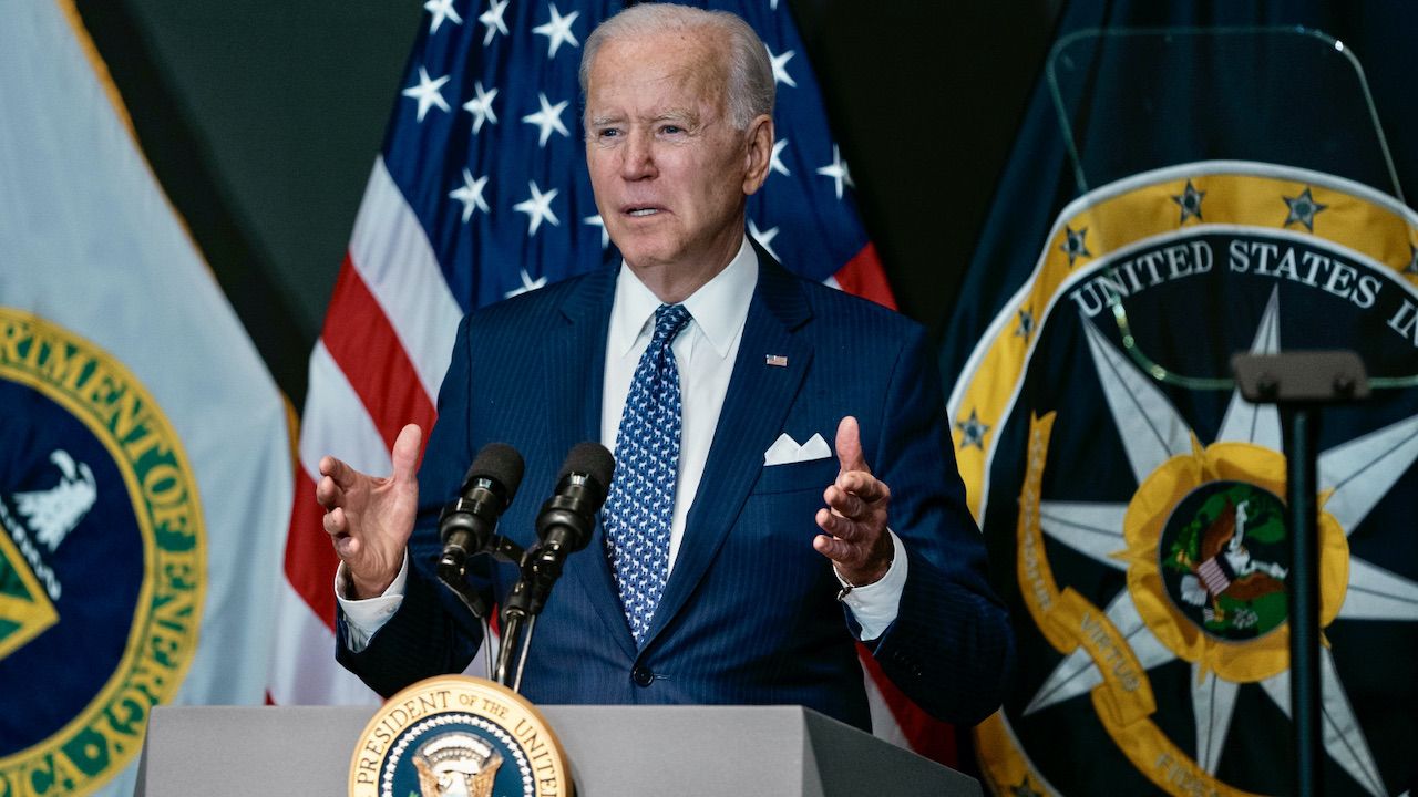 Joe Biden zaznaczył, że możliwości ataków w cyberprzestrzeni są coraz większe (fot. PAP/EPA/Alex Edelman) Joe Biden zaznaczył, że możliwości ataków w cyberprzestrzeni są coraz większe (fot. PAP/EPA/Alex Edelman)