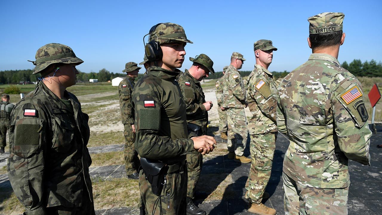 Wzmocniona obecność amerykańskich żołnierzy w Polsce (fot. PAP/Darek Delmanowicz) Wzmocniona obecność amerykańskich żołnierzy w Polsce (fot. PAP/Darek Delmanowicz)