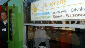 Przedsprzedaż biletów na pociąg „Słoneczny” rozpocznie się 18 czerwca (fot. arch.PAP/Andrzej Rybczyński)