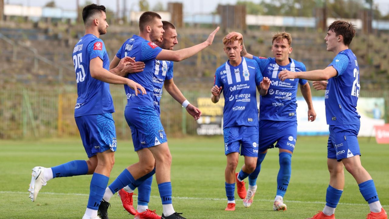 Hutnik Kraków – Stomil Olsztyn. Piłka nożna, 2. liga [transmisja na