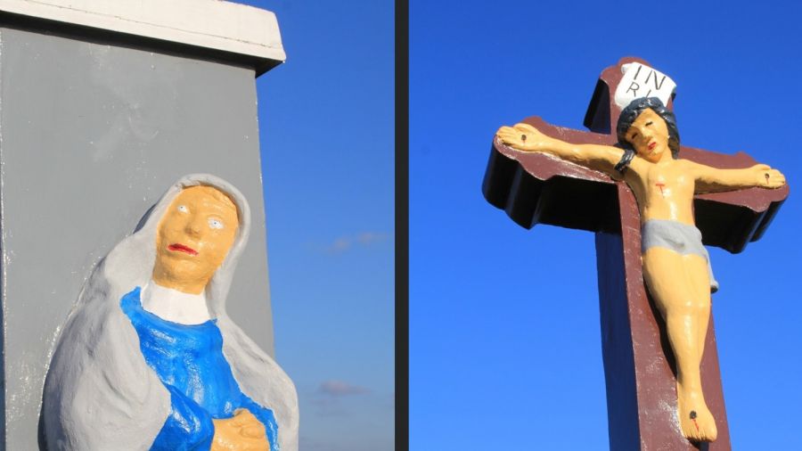 Conservators have voiced alarm after the roadside chapel was subjected to a botched restoration. Photo: Konserwator Zabytków/Facebook 