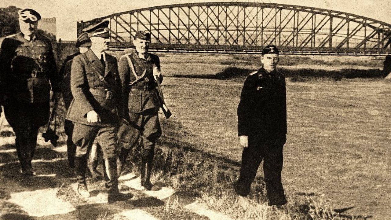 Hitler nazywał GG „śmietnikiem Niemiec” (fot. Universal History Archive/Universal Images Group via Getty Images)