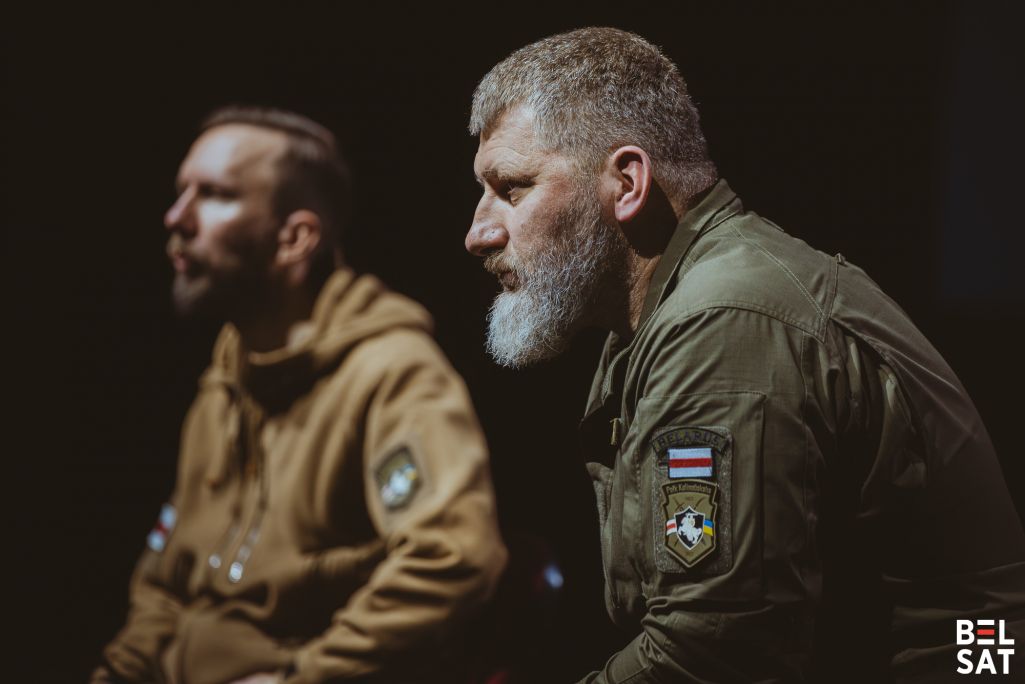 Камандзір палка Каліноўскага Павел Шурмей з пазыўным Дзядзька падчас сустрэчы ў Варшаве, Польшча. 1 снежня 2024 года. Фота: Белсат