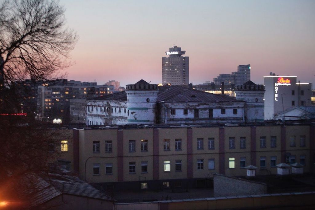 Турма па вуліцы Валадарскага, Менск. (Фота: ІА / «Белсат»)