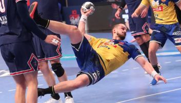 Piłkarze ręczni Łomży Vive Kielce po siedmiu wygranych po raz drugi w tej edycji doznali porażki (fot. PAP/EPA) Liga Mistrzów piłkarzy ręcznych 2021: PSG – Łomża Vive