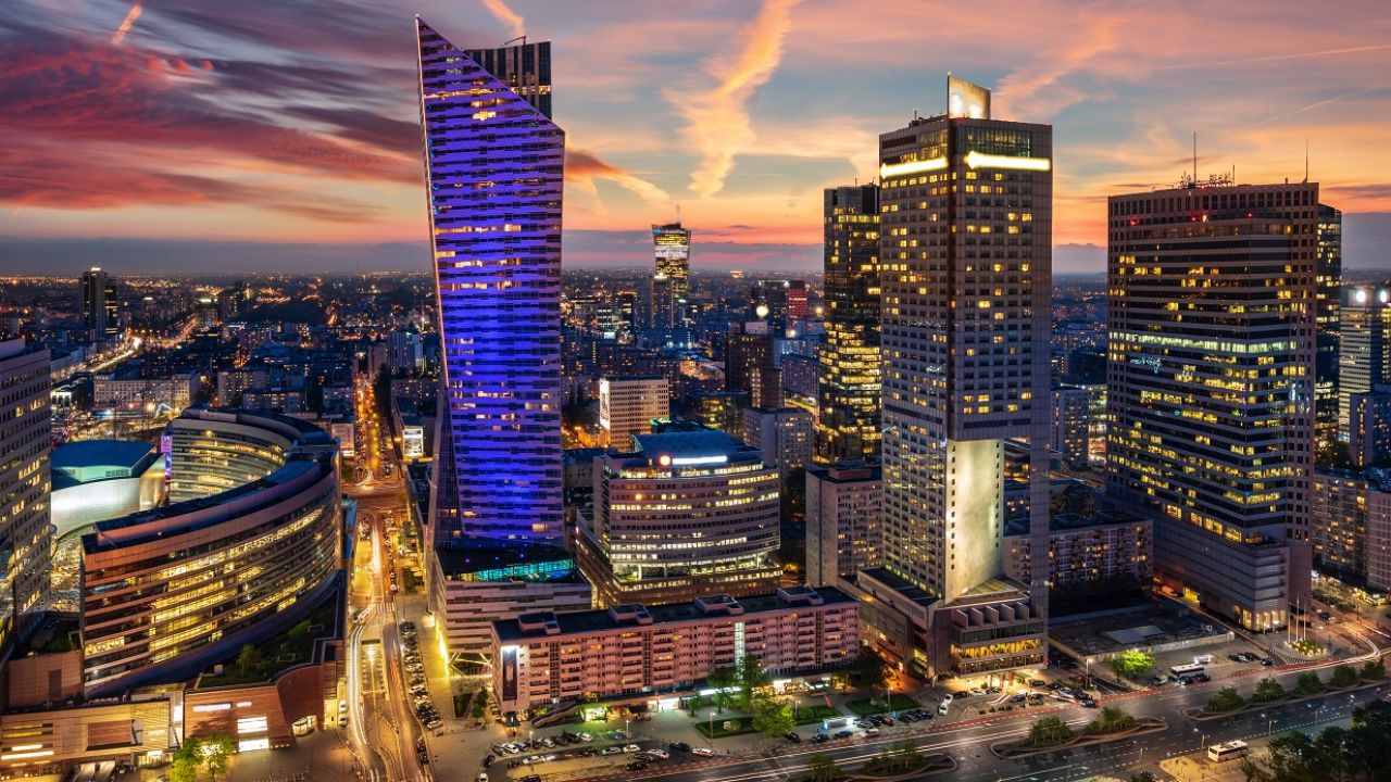 Możliwe jest podniesienie oceny ratingowej Polski (fot. Shutterstock)