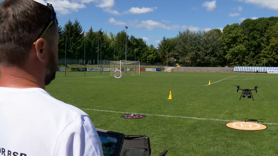 Niebo pełne dronów. Kurs przed egzaminem dla przyszłych operatorów tych powietrznych statków