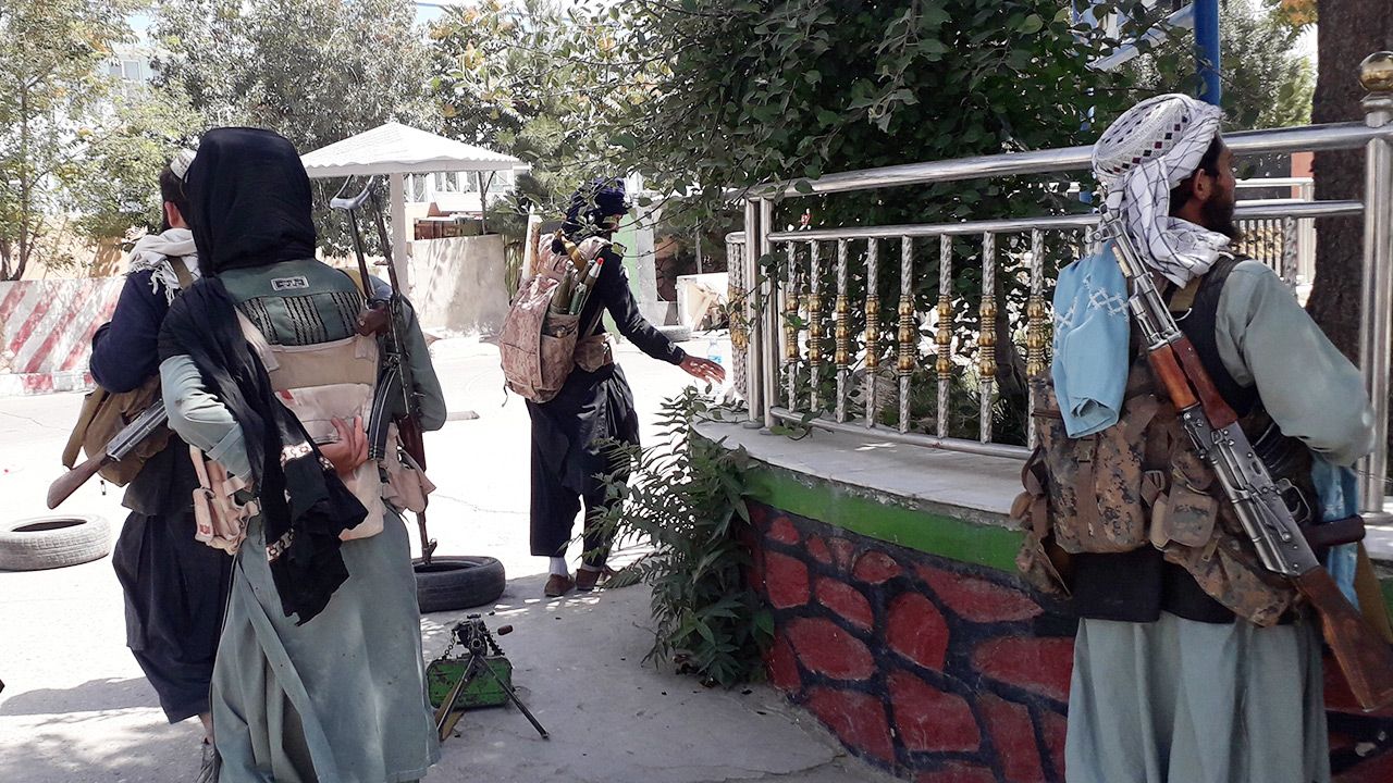 Afganistan. Talibowie zajęli Herat, trzecie pod względem ...