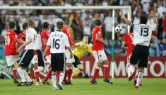 Michael Ballack w meczu z Austrią podczas Euro 2008 (fot. Getty)