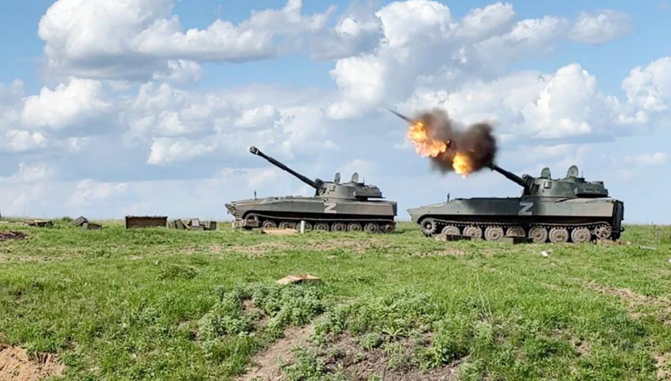 Rosyjski ostrzał (fot.  Leon Klein/Anadolu Agency via Getty Images)