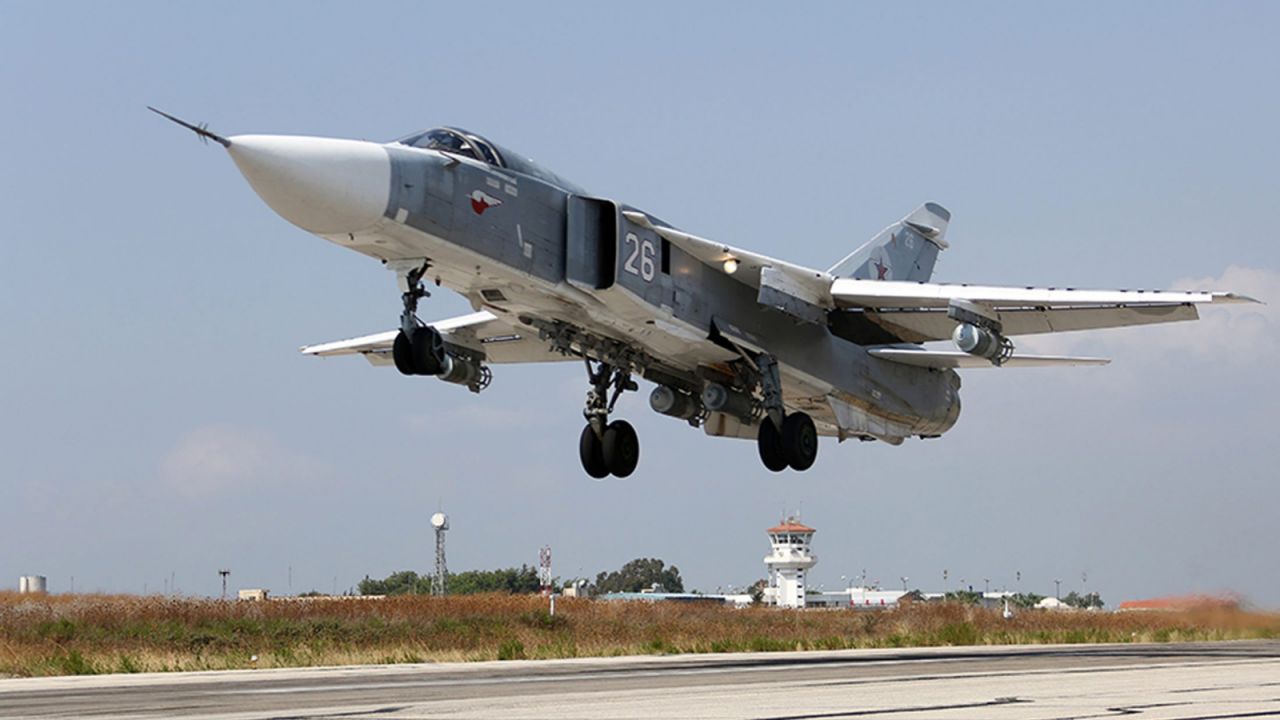 W rosyjskiej operacji w Syrii biorą udział m.in. samoloty Su 24 (fot. PAP/EPA/RUSSIAN DEFENCE MINISTRY) W rosyjskiej operacji w Syrii biorą udział m.in. samoloty Su 24 (fot. PAP/EPA/RUSSIAN DEFENCE MINISTRY)