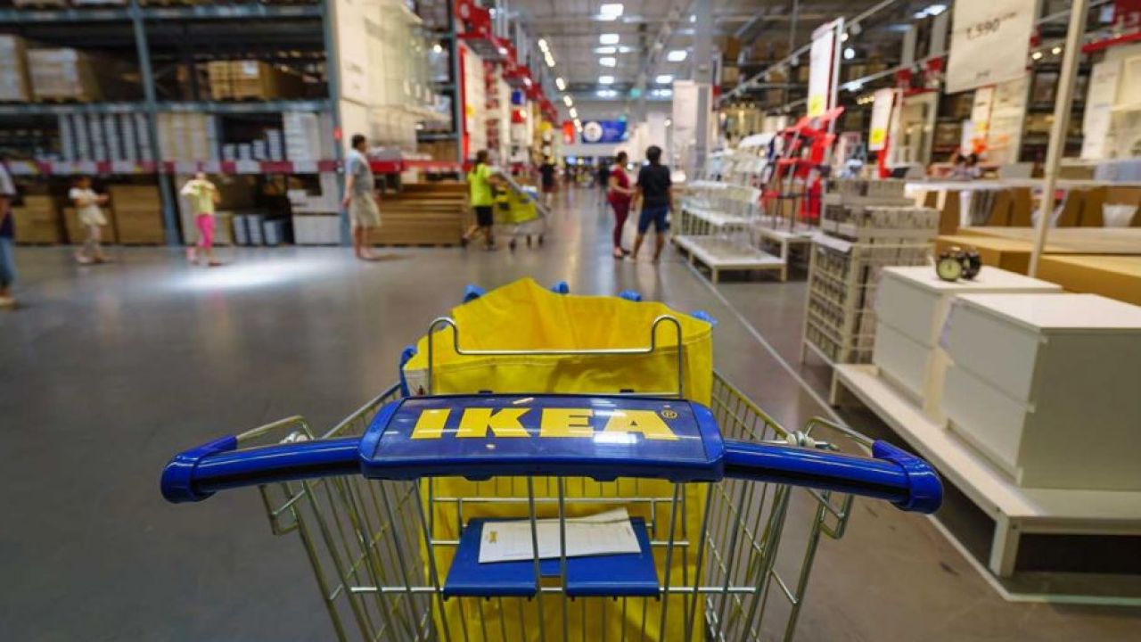 IKEA zapowiedziała kontrolę łańcucha dostaw (fot. Shutterstock/Tooykrub) IKEA zapowiedziała kontrolę łańcucha dostaw (fot. Shutterstock/Tooykrub)