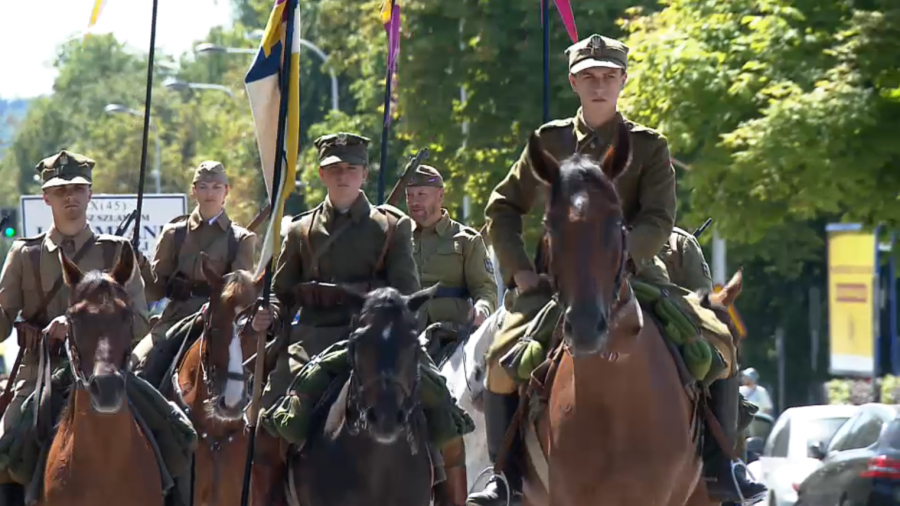 „Kadrówka” w Kielcach. 60. Marsz Szlakiem Pierwszej Kompanii Kadrowej oficjalnie zakończony