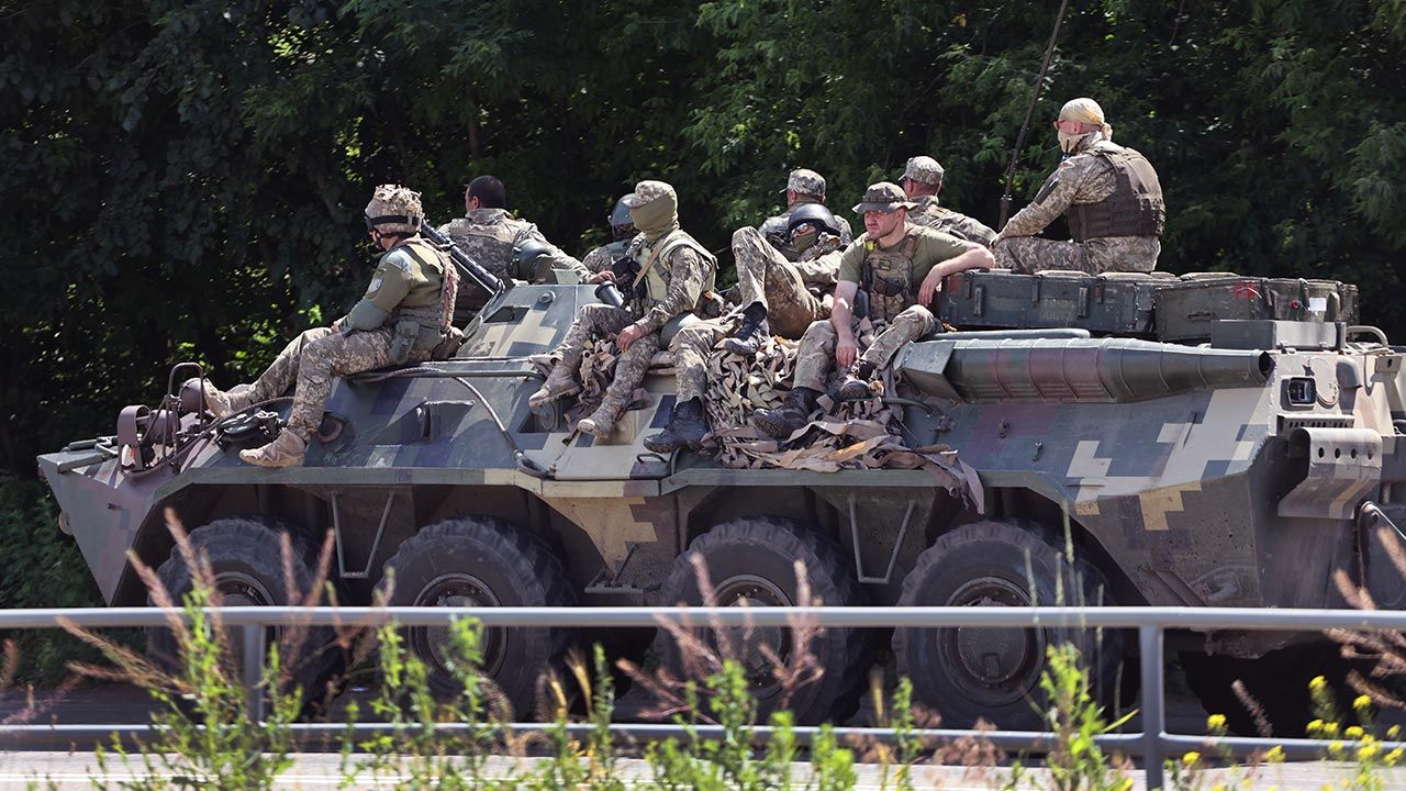 Ukraińskie wojska wycofały się z Lisiczańska(fot. Scott Olson/Getty Images)
