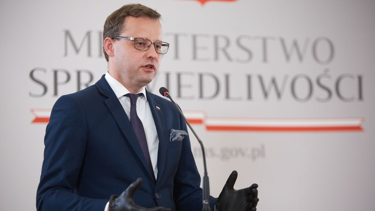 Wiceminister Marcin Romanowski nazwał konwencję stambulską „neomarksistowską propagandą” i „genderowym bełkotem” (fot. Hubert Mathis / Zuma Press / Forum)