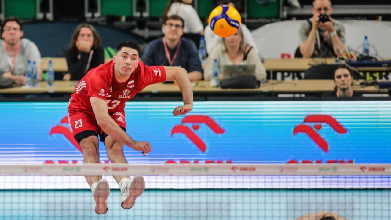 Karol Butryn świetnie zaprezentował się na tle Francuzów (fot. FIVB)