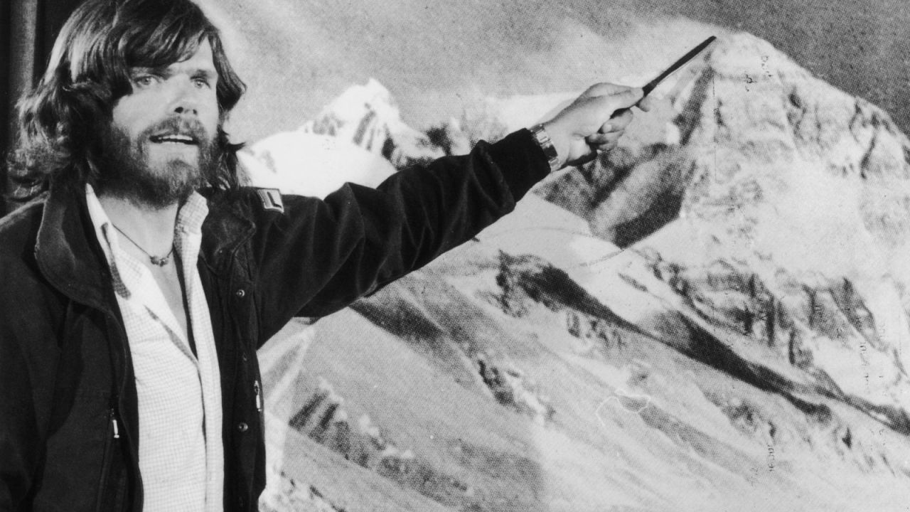 Ed viesturs nie zamierza przejmować tytułu Reinholda Messnera (fot. Getty Images)