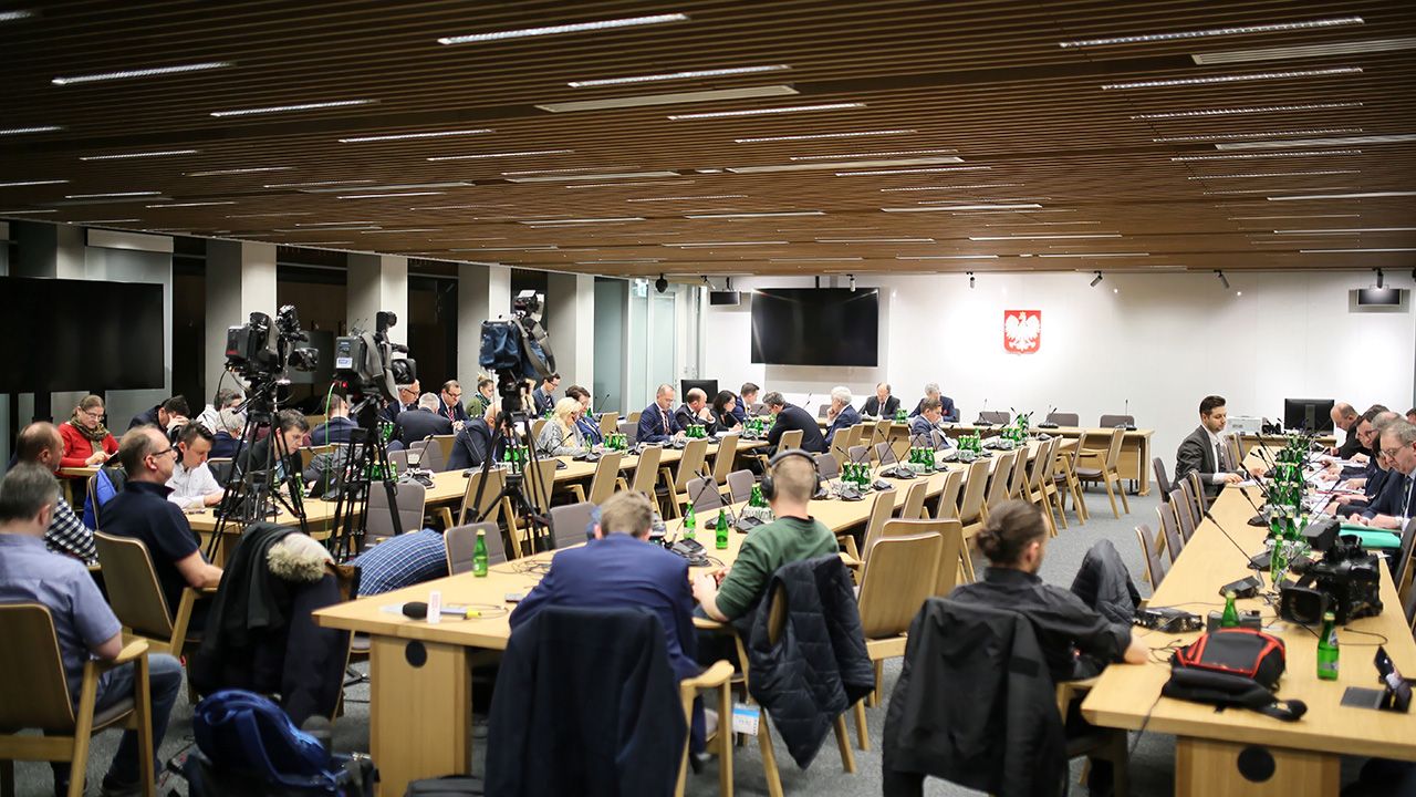 Komisje wybrały także wiceprzewodniczących (fot. PAP/Leszek Szymański)