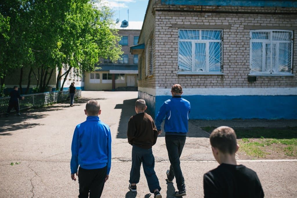 Здымак мае ілюстрацыйны характар. Спецшкола для цяжкіх падлеткаў у Башкартастане, Расея. (Фота: Вадзім Брайдаў / prufy.ru)