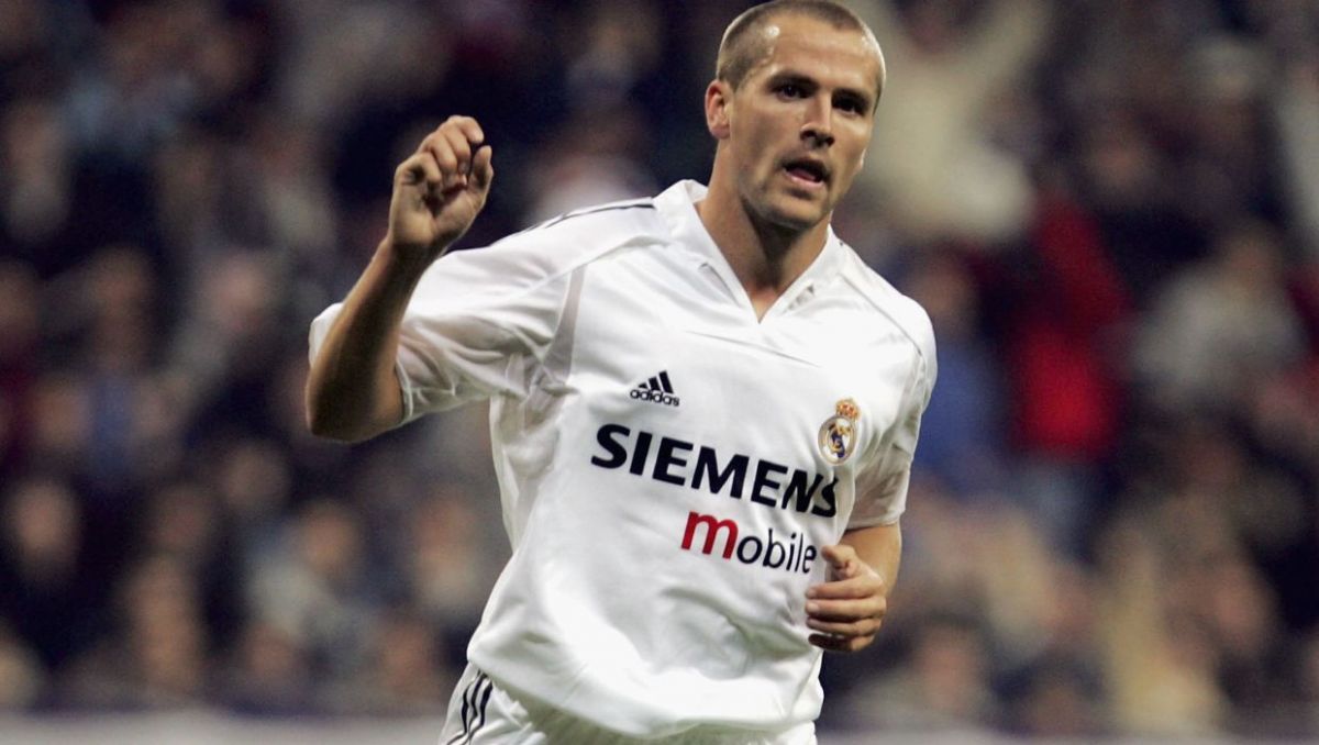 Owen Pilkarz Ktory Utonal Miedzy Galacticos Sport Tvp Pl