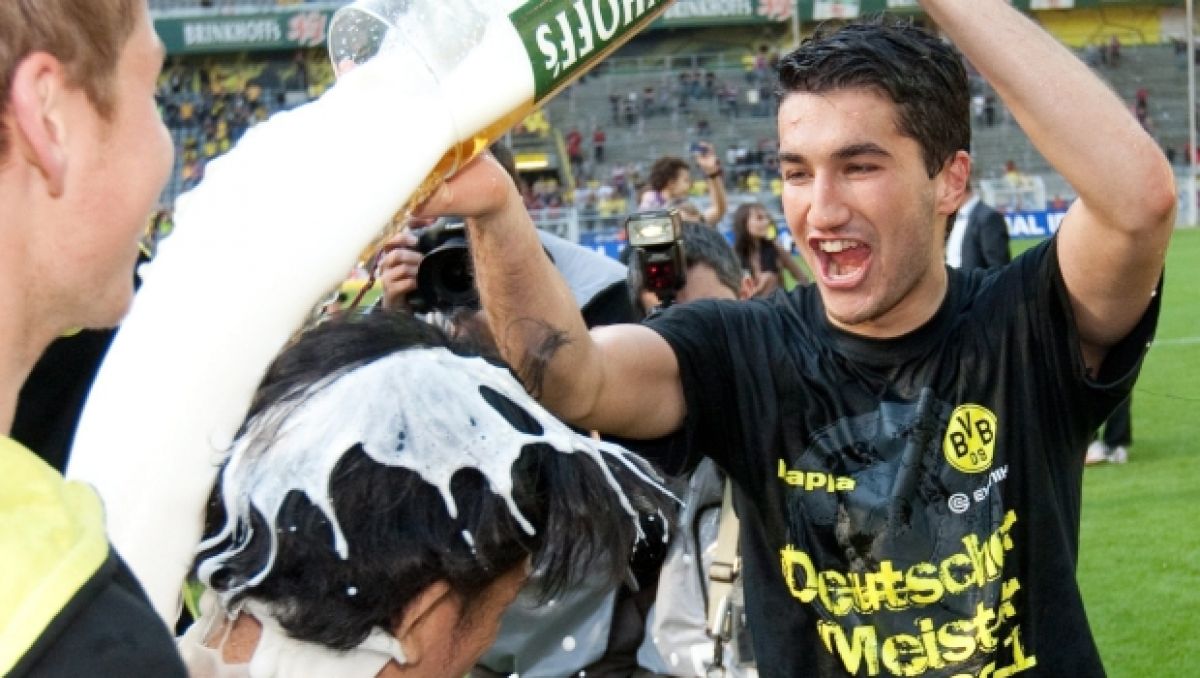 Czy Nuri Sahin rozegrał już ostatni mecz w barwach Borussii? (fot. PAP/EPA)