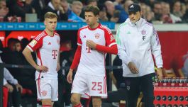 Thomas Tuchel, obok Joshua Kimmich i Thomas Mueller (fot. Getty).