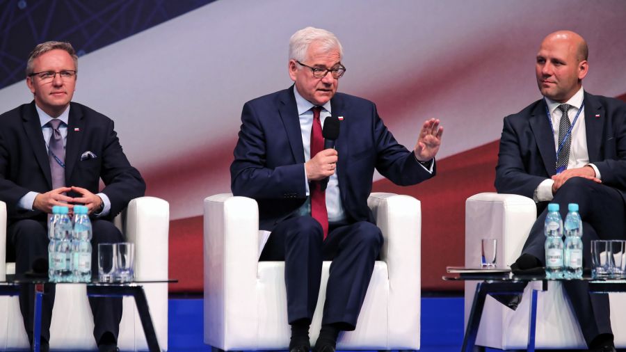 Drugi dzień Konwencji Programowej PiS i Zjednoczonej Prawicy "Myśląc: Polska 2019" w Katowicach. Fot. PAP/Andrzej Grygiel