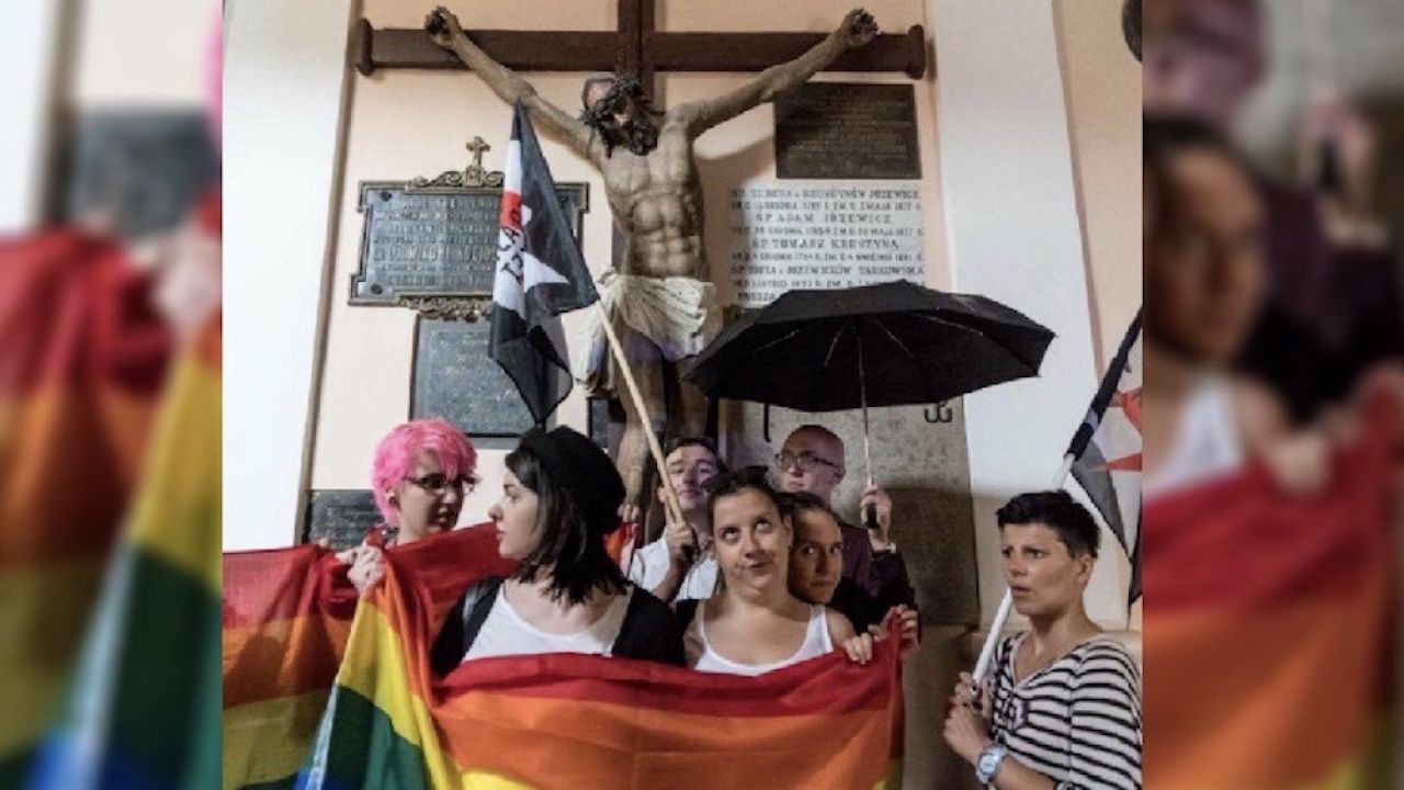 Do czego prowadzi ideologia LGBT i jaki jest cel jej „pasterzy” możemy zobaczyć obserwując kraje, gdzie radykałowie dostali możliwość wprowadzania swoich antydemokratycznych pomysłów w życie (fot. Facebook / Obserwator Publiczny) Do czego prowadzi ideologia LGBT i jaki jest cel jej „pasterzy” możemy zobaczyć obserwując kraje, gdzie radykałowie dostali możliwość wprowadzania swoich antydemokratycznych pomysłów w życie (fot. Facebook / Obserwator Publiczny)