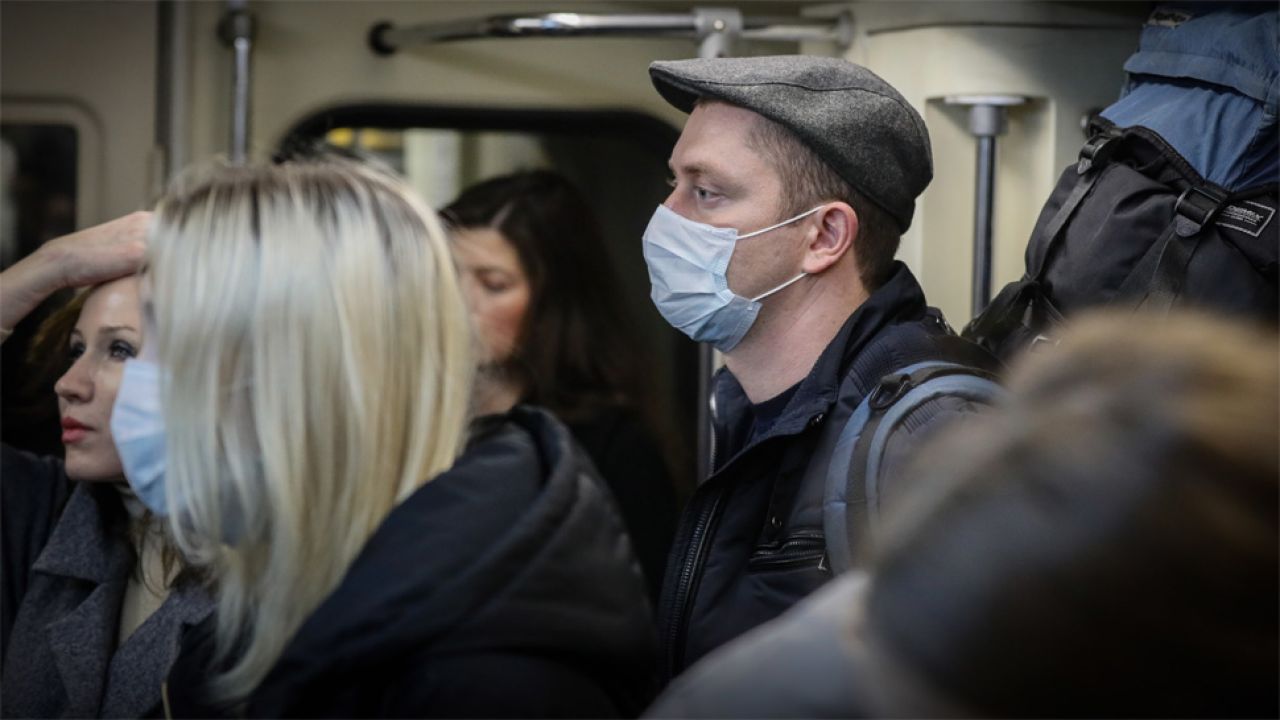 Epidemia dotarła już także na Białoruś (fot. PAP/EPA/YURI KOCHETKOV) Epidemia dotarła już także na Białoruś (fot. PAP/EPA/YURI KOCHETKOV)