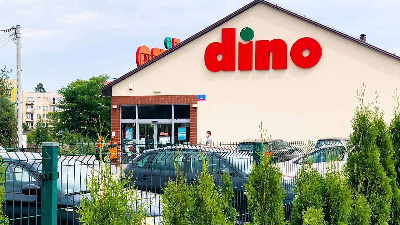 Do najbogatszego Polaka należy m.in. sieć supermarketów Dino. Kim jest Tomasz Biernacki? (fot. Jakub Porzycki/NurPhoto via Getty Images)