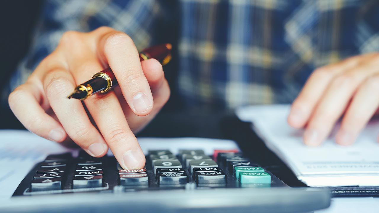 Pliki JPK_VAT trzeba przesłać do 25 listopada (fot. Shutterstock/Joyseulay) Pliki JPK_VAT trzeba przesłać do 25 listopada (fot. Shutterstock/Joyseulay)