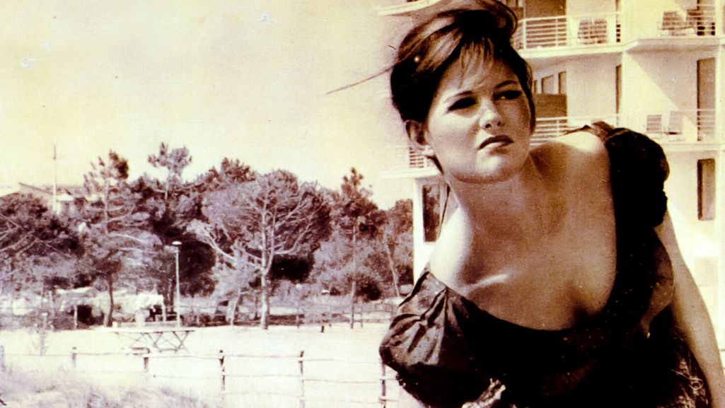 Claudia Cardinale jako Aida w filmie „Dziewczyna z walizką” z 1960 r. Fot. Materiały prasowe TVP