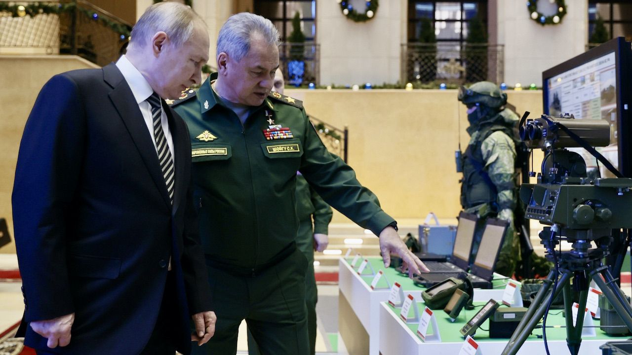 Władimir Putin podczas kolegium rosyjskiego Ministerstwa Obrony (fot. PAP/ EPA/MIKHAIL METZEL/KREMLIN/SPUTNIK)