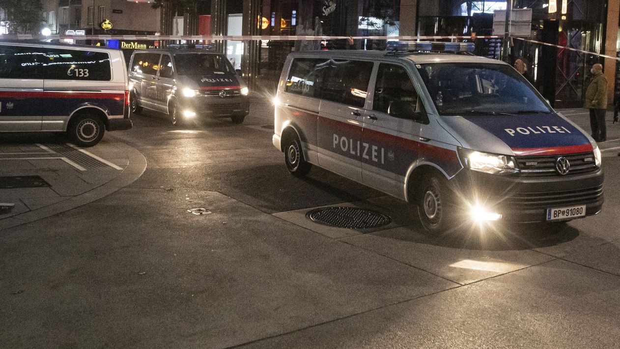 We Remain In Solidarity In Fight Against Terrorism Fm After Vienna Attacks Polandin Com