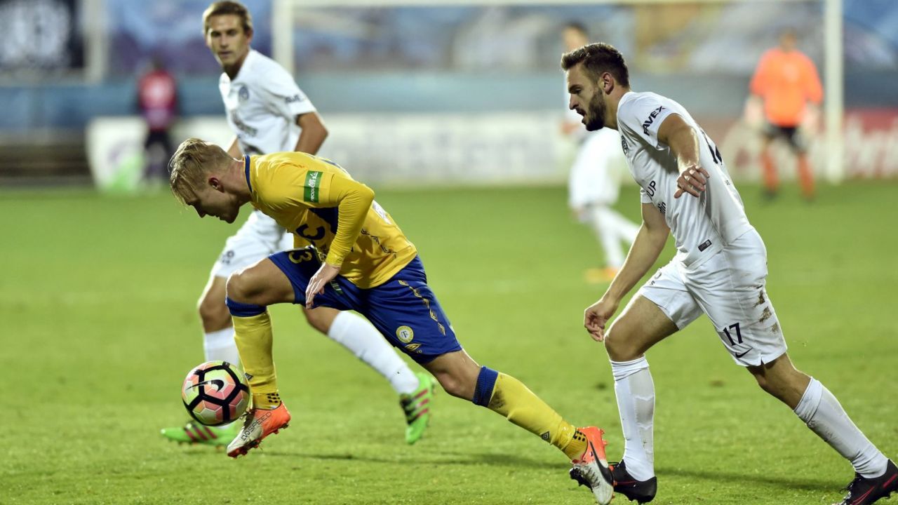 Jakub Hora podczas meczu 1. FC Slovacko - FK Teplice (fot. PAP)