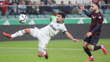 Andre Martins żegna się z Legią Warszawa (fot: PAP) Transfery, PKO Ekstraklasa. Andre Martins żegna się z Legią Warszawa