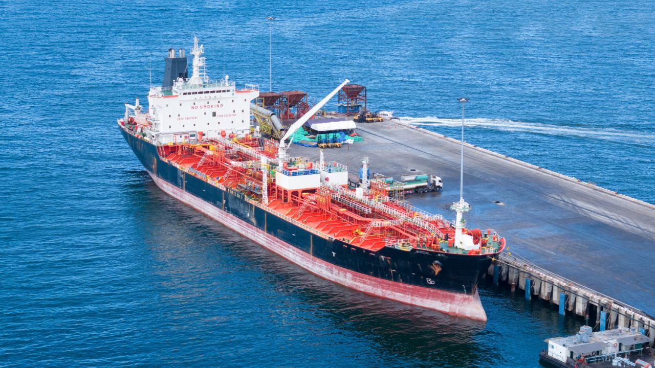 Indonesia Pivots to Russian Crude Amid Energy Security Shifts