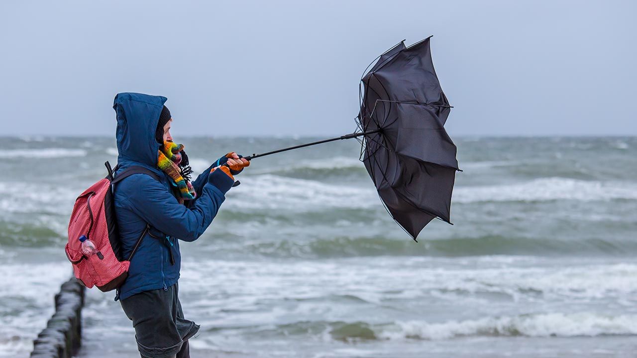 Niebezpieczna pogoda w piątek (fot. Shutterstock/Rainer Fuhrmann)
