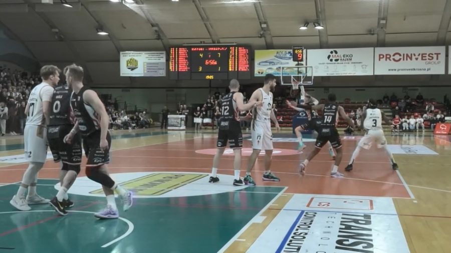 Bydgoszczanie wracają z Krosna z jedną wygraną