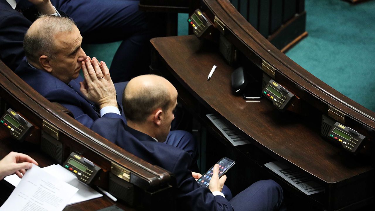 Na głosowaniu nie stawiło się 11 posłów Koalicji Obywatelskiej (fot. PAP/Tomasz Gzell) Na głosowaniu nie stawiło się 11 posłów Koalicji Obywatelskiej (fot. PAP/Tomasz Gzell)