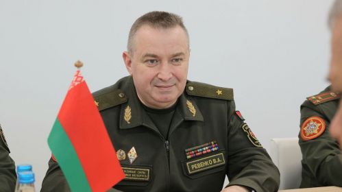 Памочнік міністра абароны Беларусі ў міжнароднай супрацы Валер Равенка на сустрэчы з Паўночна-заходнім камандаваннем Узброеных сілаў Эфіопіі