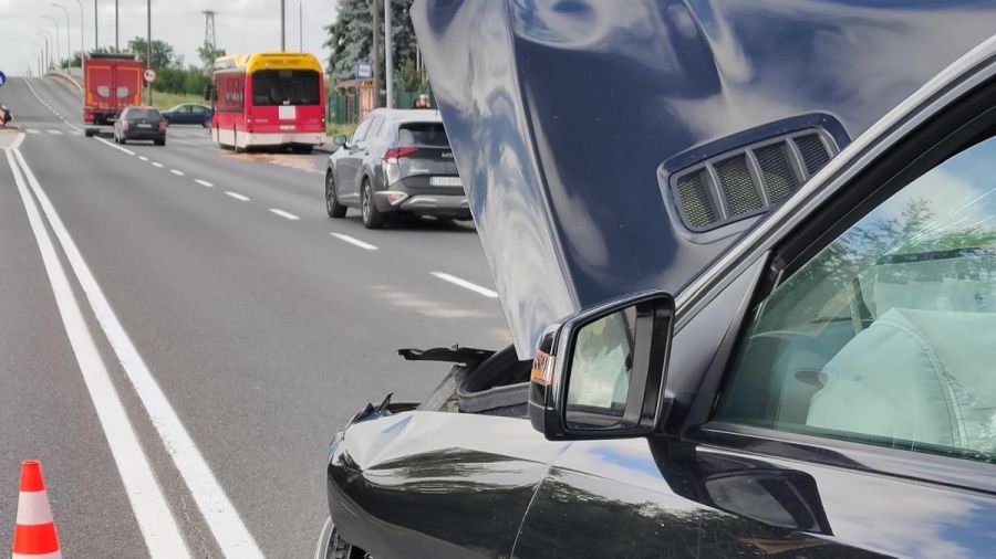 Jedna osoba została poszkodowana, trafiła do szpitala (fot. KP PSP w Inowrocławiu)