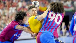 Piłkarze ręczni Łomży Vive Kielce przegrali w finale Ligi Mistrzów z Barceloną (fot. Getty)