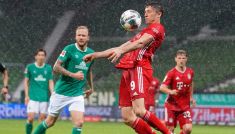 Robert Lewandowski strzelił gola w meczu z Werderem i pomógł Bayernowi w zdobyciu mistrzostwa