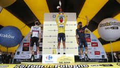 Od lewej: Matej Mohorić, Joao Almeida i Michał Kwiatkowski (fot. Getty)