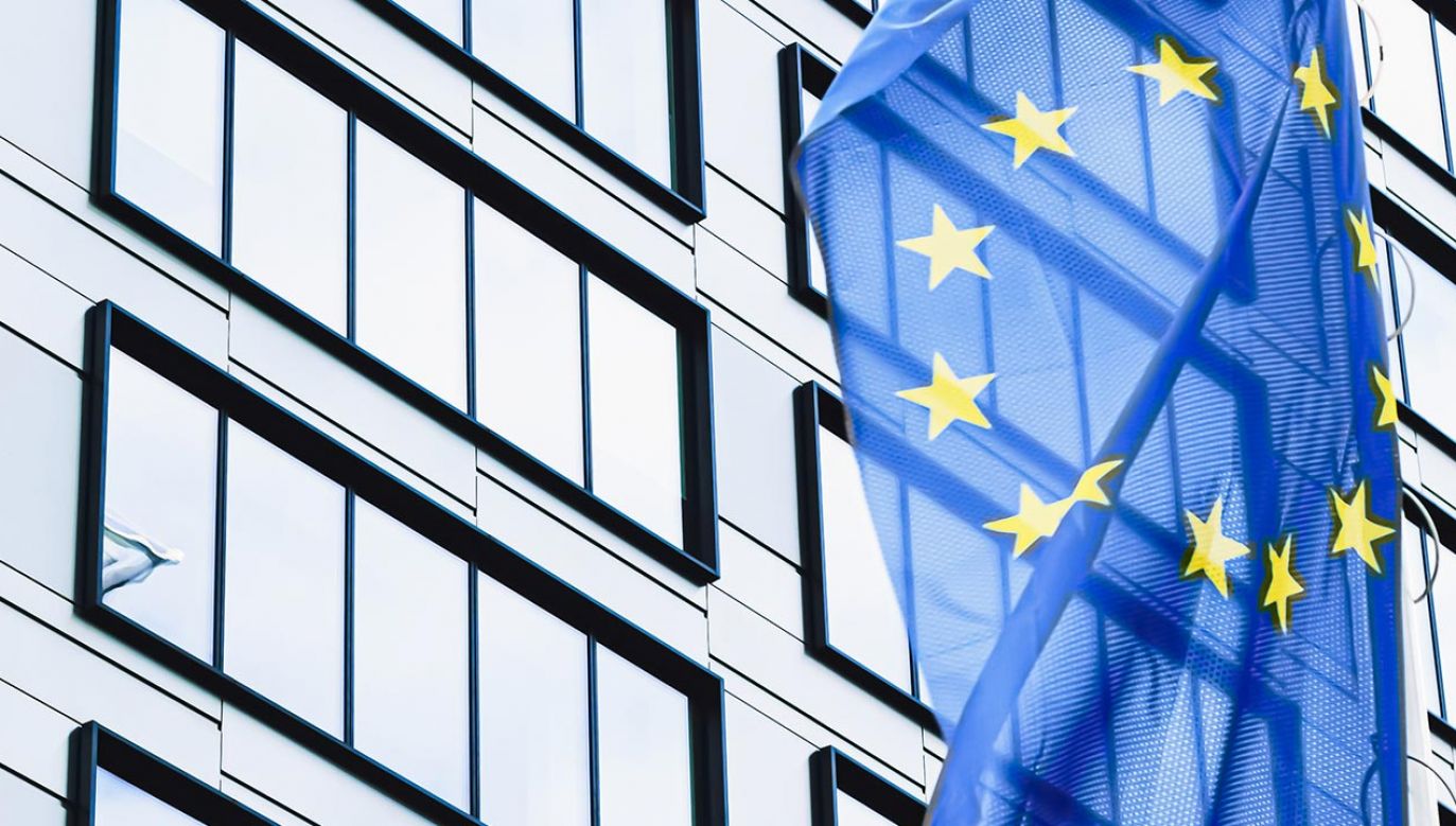 O krok od końca sporu rządu z Komisją Europejską w sprawie KPO (fot. Shutterstock)